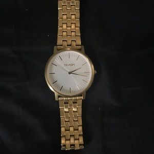 Nixon Watch